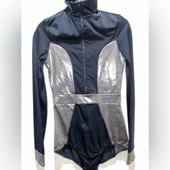 Balera Metallic zip front leotard - Picture 7 of 9